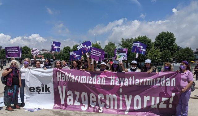 EŞİK, 11. Yargı Paketi: Ahlak Bekçiliği mi Geliyor?