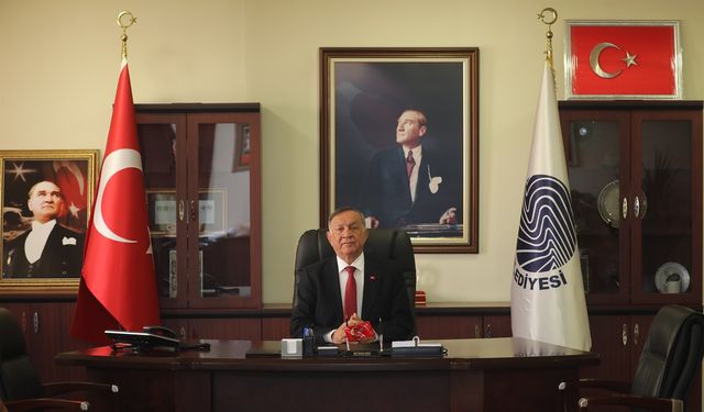 Başkan Akay; Büyük Önderimiz Atatürk’e çok şey borçluyuz