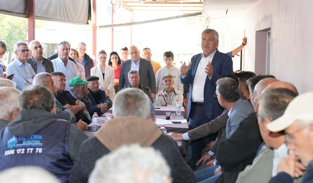 Zeydan Karalar, köy köy gezip, hemşehrilerini bizzat dinliyor