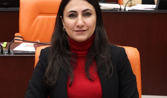 Zeynep Oduncu, Batman Belediyesine ait Halk Ekmek Fabrikasının Birlik Vakfına verilmesinin gerekçesi nedir?