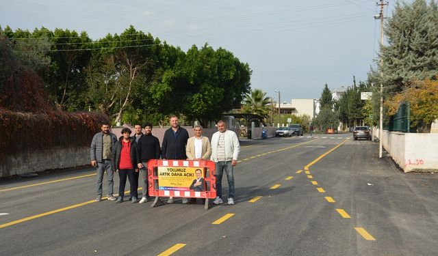 BÜYÜKŞEHİR’İN YENİCE’DE ASFALTLAMA ÇALIŞMALARI SÜRÜYOR