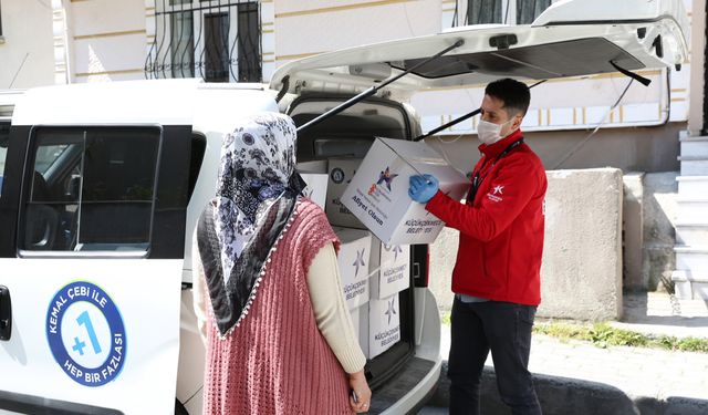 KÜÇÜKÇEKMECE BELEDİYESİ’NDEN ÖRNEK DAYANIŞMA