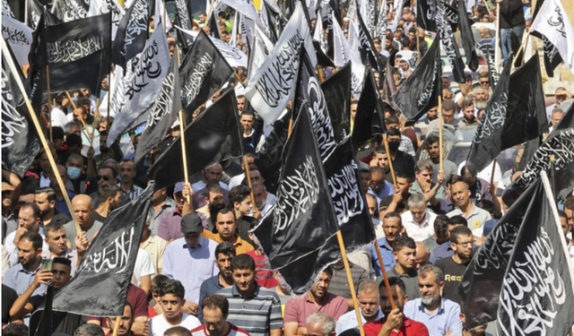 İngiltere 'Yahudi karşıtı' Hizb-ut Tahrir'i terör örgütü ilan etti