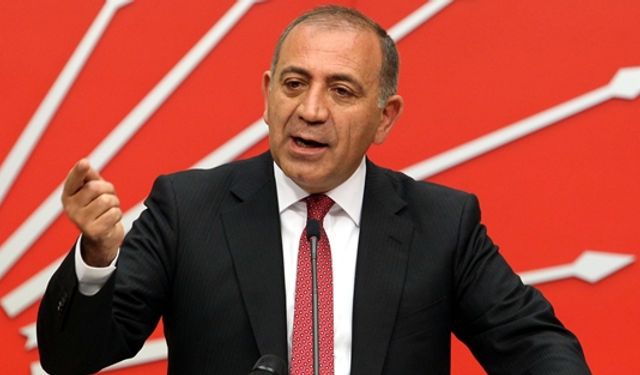 CHP'li Gürsel Tekin, Türkiye genelinde Hazine'ye ait arazilerin özelleştirilmesini eleştirdi.