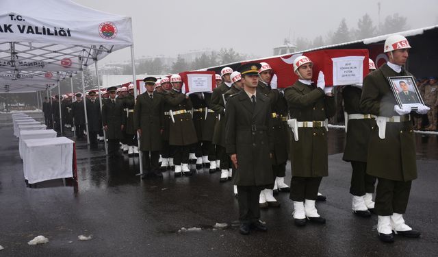 Şehit olan 9 askerin cenazeleri memleketlerine uğurlandı.