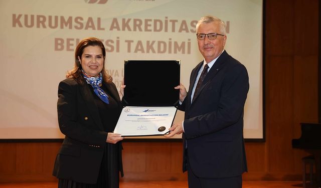 Çukurova Üniversitesinin Akreditasyon Belgesi Rektör Prof. Dr. Tuncel’e Takdim Edildi