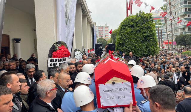 Adana Büyükşehir Belediyesi Özel Kalem Müdürü Samet Güdük için tören düzenleniyor