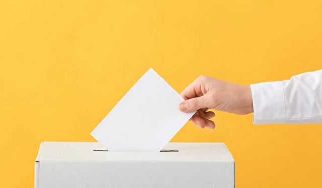 Seçmen nasıl oy kullanacak? Oy pusulaları kaç zarfa konulacak?