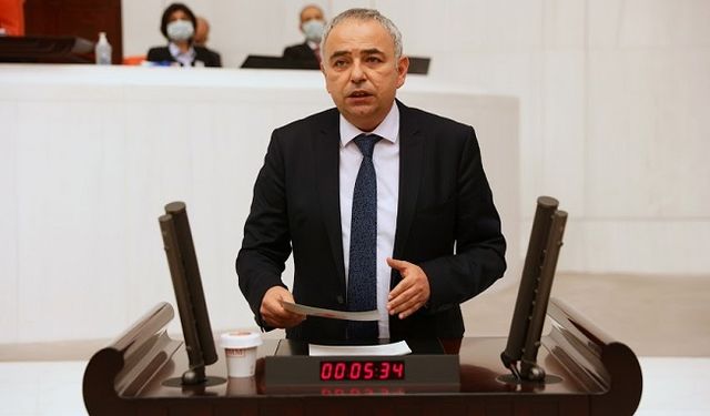 CHP’li Bakırlıoğlu: “Yurttaşın 750 lirasına Göz Dikeceğinize 1.4 Milyar Doların Peşine Düşün!”