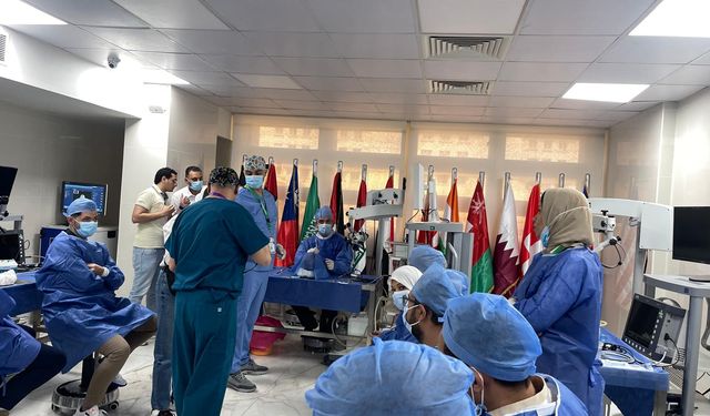 Balcalı Hastanesi doktorları, yaptıkları çalışmalarla dünya çapında tanınmaya devam ediyor.