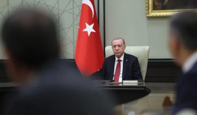 Erdoğan KKTC dönüşü konuştu: Miçotakis'in bakanına haddini bildirmesi lazım