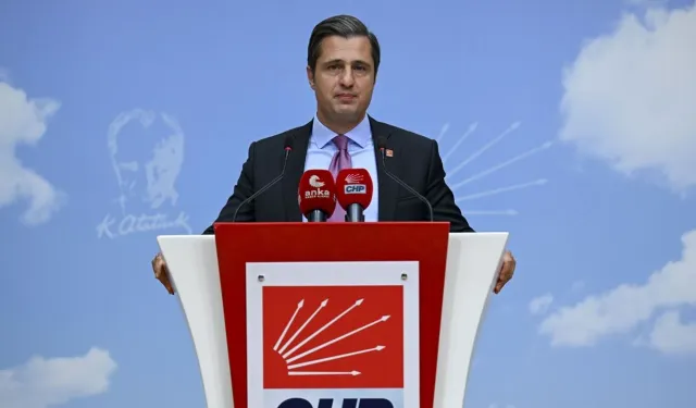 CHP, partinin bayrağı ve logosunun değişeceğine yönelik iddialar hakkında açıklama yaptı.