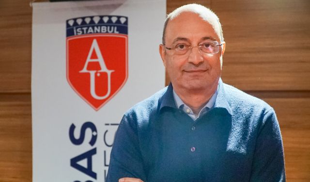 Prof. Dr. Levent Doğancı ​​​​​​​ “Maymun çiçeği gölgesinde saklanan biyolojik tehdit çiçek hastalığı olabilir”