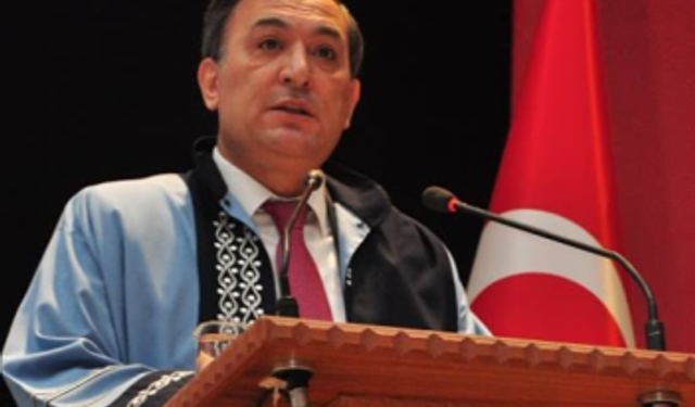 Adana Alparslan Türkeş Bilim ve Teknoloji Üniversitesi Rektörlüğüne Prof. Dr. Adnan Sözen atandı