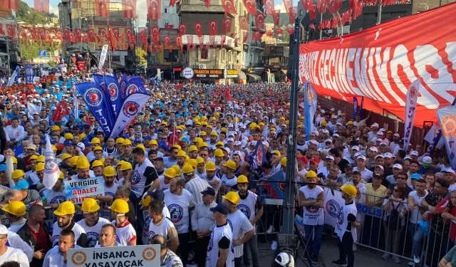 TÜRK-İŞ, Zonguldak'ta Ekonomik Adalet İçin On Binlerle Bir Araya Geldi