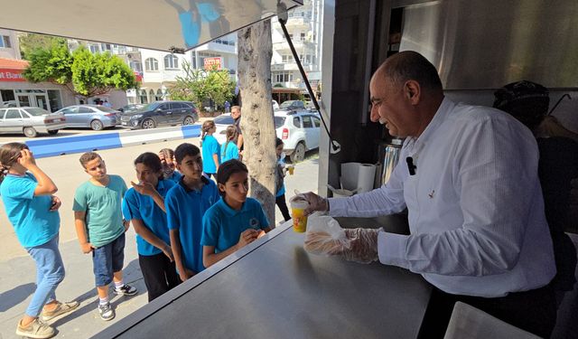 Yumurtalık Belediye Başkanı Erdinç Altıok’tan Öğrencilere Ücretsiz Çorba İmkânı