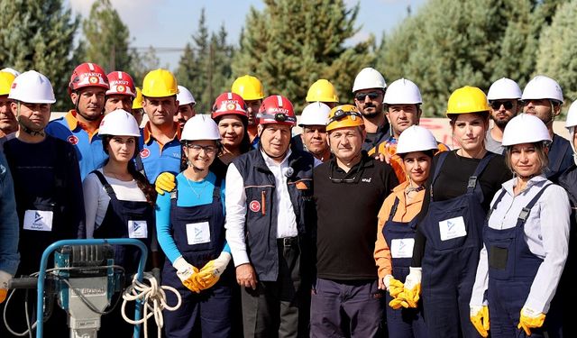 Yüreğir Belediyesi Arama Kurtarma Ekibine AFAD'dan Eğitim