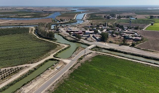 BÜYÜKŞEHİR’DEN TARSUS’TA 3 MAHALLEYE OTOBAN GİBİ YOL