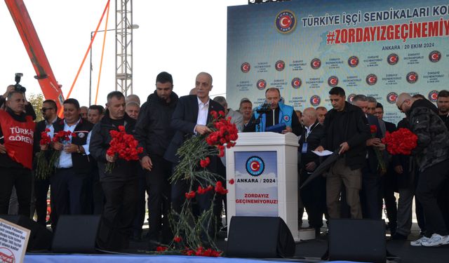 TÜRK-İŞ "Zordayız Geçinemiyoruz" Emek Buluşması Ankara’da Yüzbinlerce Emekçiyle Gerçekleşti