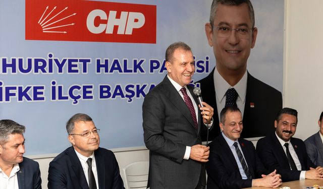 BAŞKAN SEÇER, CHP SİLİFKE İLÇE BAŞKANLIĞI’NI ZİYARET ETTİ