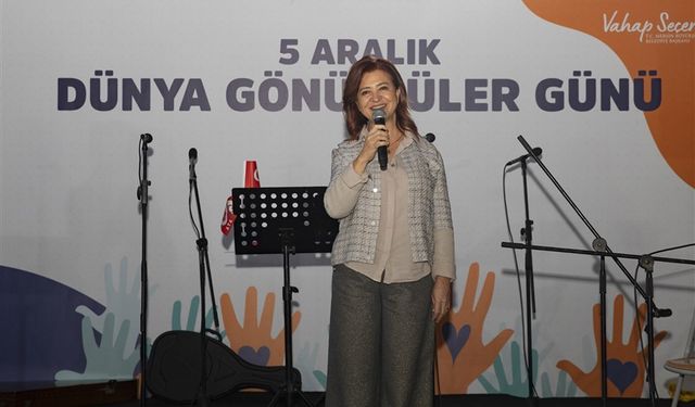 TARSUS GENÇLİK KAMPI’NDA ‘DÜNYA GÖNÜLLÜLER GÜNÜ ETKİNLİĞİ’