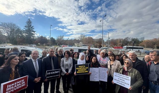 Ekmek, Adalet, Eşitlik ve Barış Taleplerini Meclis Kapısında Haykırdılar