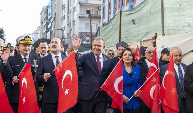 BAŞKAN SEÇER: “MERSİN’İMİZİN KURTULUŞUNU KUTLAMANIN GURURU VE HEYECANIYLA BİR ARADAYIZ”