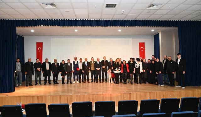 6. ULUSLARARASI ŞAİR ZİHNİ KÜLTÜR SANAT ÖDÜLLERİ SAHİPLERİNİ BULDU