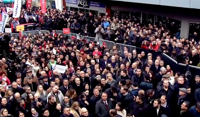 Beşiktaş Belediye Başkanı Rıza Akpolat’a Destek Çığ Gibi Büyüyor