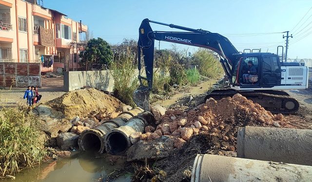 Akdeniz Belediyesi Hürriyet Mahallesi’nde Köprü Yenilendi