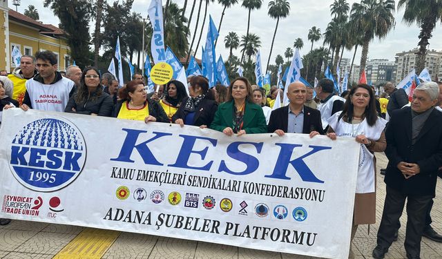 CHP Adana Milletvekili Dr. Müzeyyen Şevkin, Türkiye genelinde iş bırakan kamu emekçilerine destek verdi