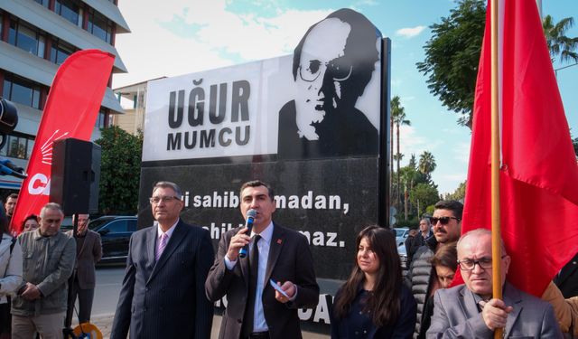 CHP Adana İl Örgütü Uğur Mumcu’yu andı