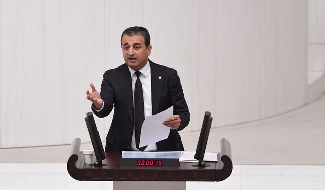 CHP GENEL BAŞKAN YARDIMCISI BURHANETTİN BULUT: DEMİRÖREN'İN KREDİSİ TİCARİ SIR!