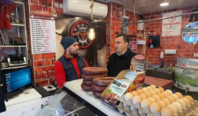 MANİSALI KASAPLARDAN EKONOMİK KRİZ ÇAĞRISI: "VATANDAŞ KIRMIZI ET YİYEMİYOR"