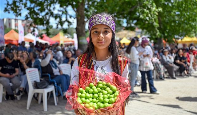 4.GÖKSU GRAVGA ŞENLİĞİ’NDE LEZZET VE EĞLENCE BİR ARADA