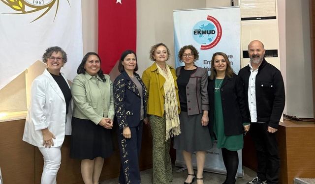 BALCALI’DA ERİŞKİN AŞILAMA VE GÜNCEL YAKLAŞIMLAR TOPLANTISI YAPILDI