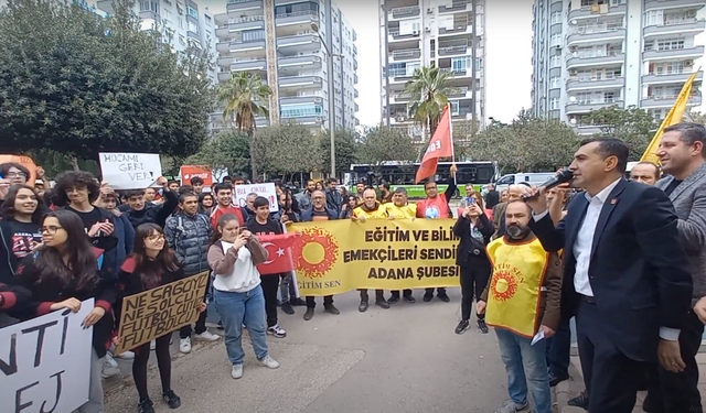 Anıl Tanburoğlu’ndan Adana Anadolu Lisesi Önünde Proje Okulları Uygulamasına Tepki