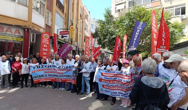 Mersin'de Emekli Sendikalarından Sert Tepki: "19 Mart Darbe Girişimi Kabul Edilemez!"