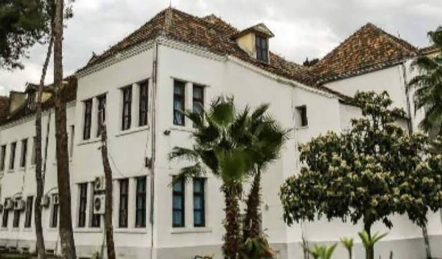 TMMOB Mimarlar Odası Adana Şubesi, tarihi Adana Fen Lisesi’nin korunması için harekete geçti