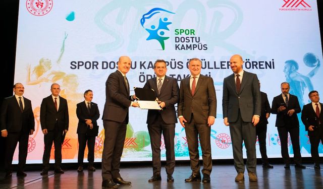 Çukurova Üniversitesi “Spor Dostu Kampüs” Ödülü Aldı