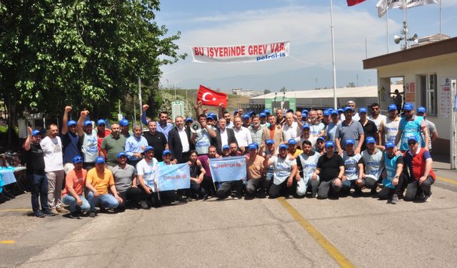 Türk-İş’ten Toros Tarım İşçilerine Grev Desteği: "İyi Niyetimiz Suiistimal Edilmemeli"