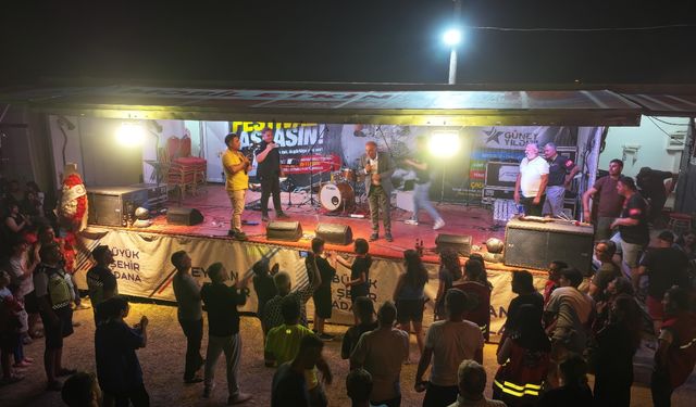 Yumurtalık’ta iki gün süren Motosiklet Festivali’nde binlerce kişi bir araya geldi