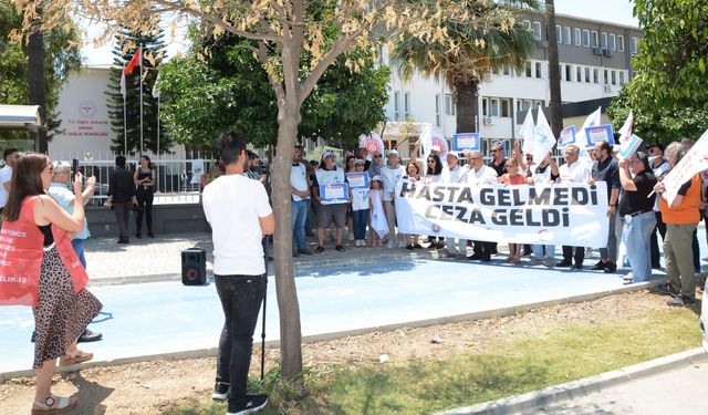 Genel Sağlık-İş Adana Şube Başkanı Hatice Erdoğan’dan Aile Hekimliği Yönetmeliğine Tepki: "Bu Cezayı Kabul Etmiyoruz"
