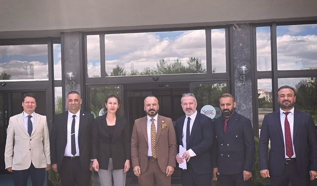 Hürriyet Sağlık-Sen’den YÖK’e Üniversite Hastaneleri İçin Kritik Ziyaret