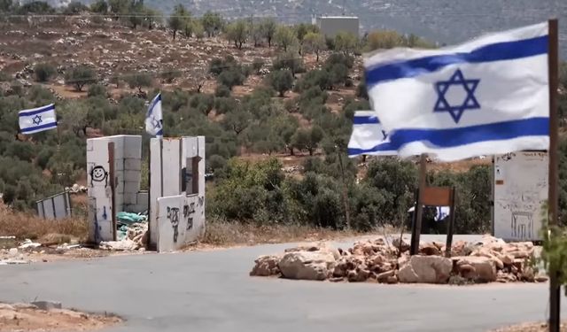 İsrail'de 14 Bakan Netanyahu'ya Mektup Gönderdi: "Batı Şeria'yı İlhak Et"
