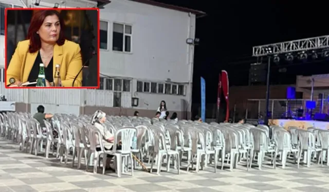 Aydınlılar Çerçioğlu’nu konsere katılmayarak protesto etti