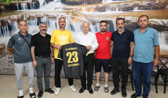 Yüreğir Belediye Başkanı, Elazığ Yıldırım FK’yı Adana’da Konuk Etti