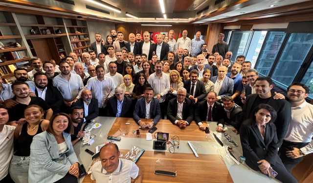 CHP, İstanbul İl Başkanlığı'nı kapattı