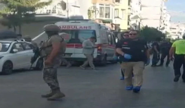 İzmir’de Karakola Silahlı Saldırı: İki Polis Şehit, Bir Polis Yaralı