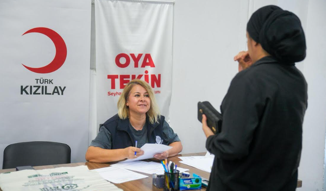 SEYHAN’DA DAR GELİRLİ VATANDAŞLARIN YÜZÜ İHTİYAÇ BANKASI İLE GÜLÜYOR